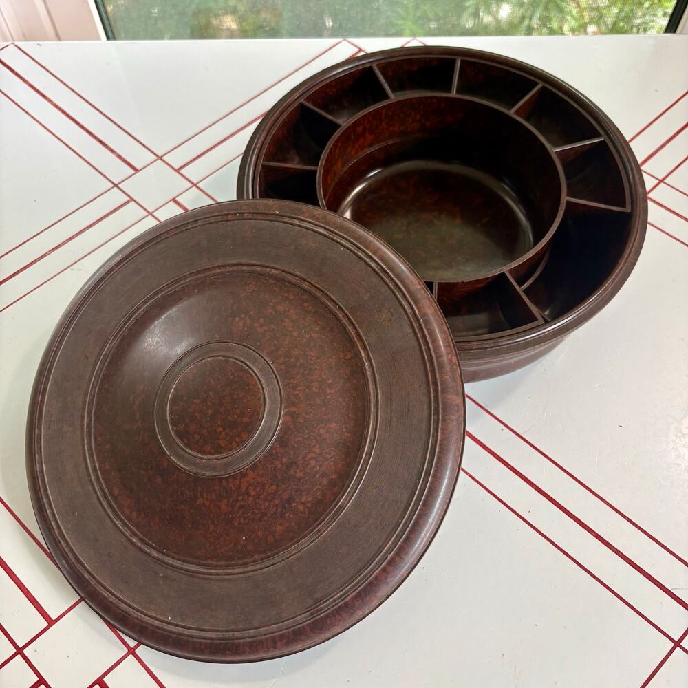 Vintage Domart Bakelite Sewing Box Round Art Deco Thread Caddy
